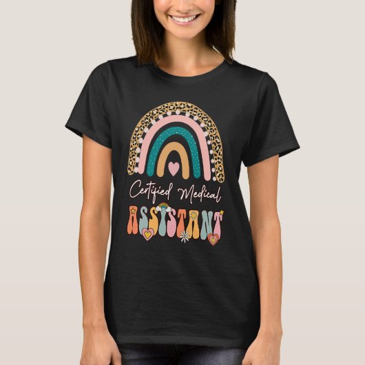 Certified Medical Assistant CMA Groovy Retro Rainb T-Shirt (Vorderseite)