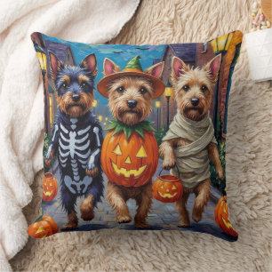 Cesky Terrier Süßigkeitenbetteln Halloween-Kostüm  Kissen