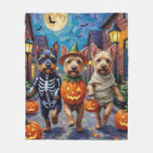 Cesky Terrier Trick-oder-Treating Halloween-Kostüm Fleecedecke (Vorderseite)