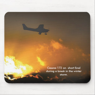 Cessna150 Annäherung -1, Cessna 172 auf kurzer Mousepad