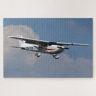 Cessna 172R Skyhawk PH-VOP Puzzle