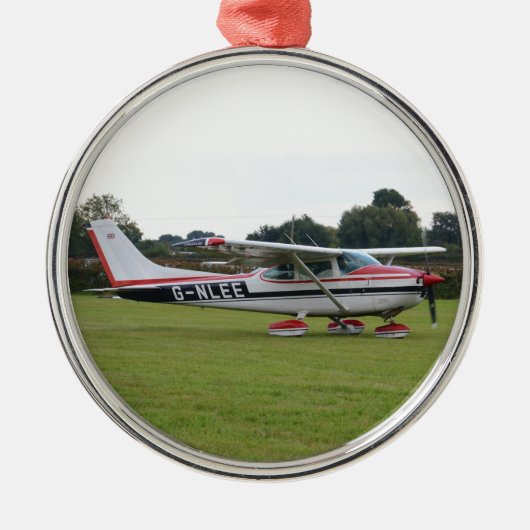 Cessna 182Q Silbernes Ornament (Vorne)