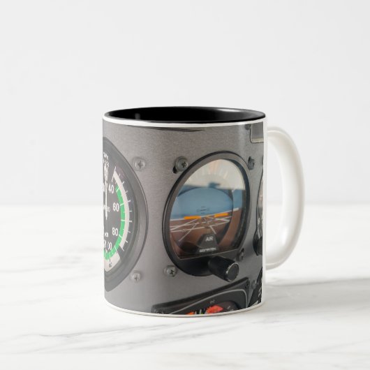 Cessna-Instrument-Tasse Zweifarbige Tasse (VorderseiteRechts)