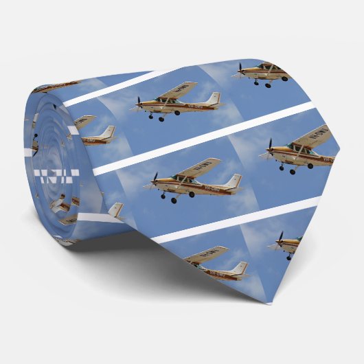 Cessna Krawatte (Gerollt)