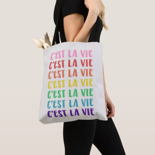 C'est La Vie Französischer Spruch Regenbogen-Typog Tasche (Von Nahem)