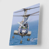 CH-46E MEERESKNIGHT QUADRATISCHE WANDUHR (Winkel)