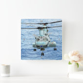 CH-46E MEERESKNIGHT QUADRATISCHE WANDUHR (Zuhause)