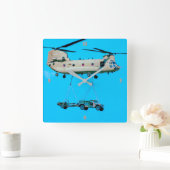 CH-47F CHINOOK QUADRATISCHE WANDUHR (Zuhause)