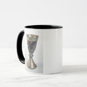 Chalice mit Juwelen und einer Aufschrift auf dem Tasse (Vorderseite Links)