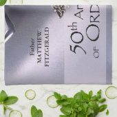 Chalice zum 50. Individuelle Name Handtuch (Gefaltet)