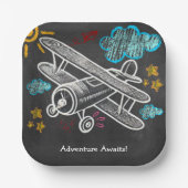 Chalkboard Adventure erwartet Airplane Baby Shower Pappteller (Vorderseite)