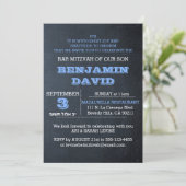 Chalkboard Blue B"H Bar Mitzvah Einladung (Stehend Vorderseite)