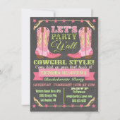 Chalkboard Cowgirl Western Junggeselinnen-Abschied Einladung (Vorderseite)