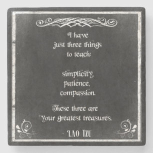 Chalkboard-Design mit Lao Tzu Inspiration Zitat Steinuntersetzer