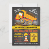 Chalkboard Dump Truck Construction Birthday Party Einladung (Vorderseite)