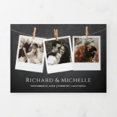 Chalkboard Farm Red Barn String Lights Hochzeit Dreifach Gefaltete Einladung (Cover)