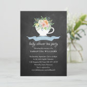 Chalkboard Floral Teacup Baby Shower Tee Party Einladung (Stehend Vorderseite)