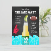 Chalkboard Football Tailgate Party Einladung (Stehend Vorderseite)