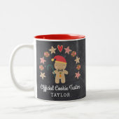 Chalkboard Gingerbread Mann Offiziell Cookie Taste Zweifarbige Tasse (Links)
