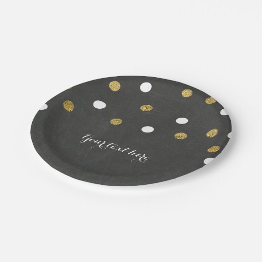 Chalkboard Gold & White Confetti Celebration Party Pappteller (Schrägansicht)