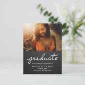 Chalkboard-Graduate-Script-Save the Date-Foto Ankündigungspostkarte (Stehend Vorderseite)