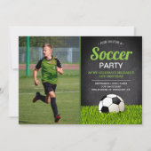 Chalkboard Kids Soccer Geburtstagsparty Foto Einladung (Vorderseite)