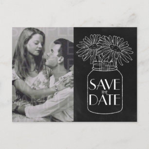 Chalkboard Mason Jar in Daisis Foto Save the Date Ankündigungspostkarte