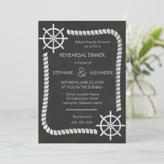 Chalkboard Nautical Wedding Probe Dinner Einladung (Stehend Vorderseite)