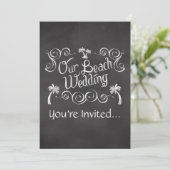 Chalkboard Our Beach Wedding Einladung (Stehend Vorderseite)