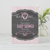 Chalkboard Pink Baby Girl Herzdusche Einladung (Stehend Vorderseite)