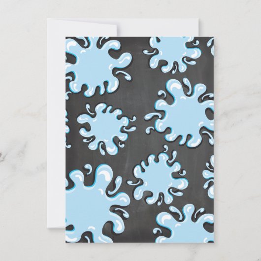 Chalkboard Pool Party with water splashes Einladung (Rückseite)