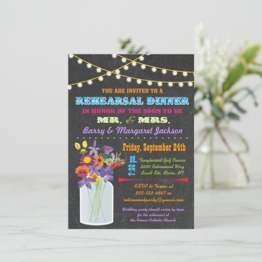 Chalkboard Probe Dinner mit Jar-Blume Einladung (Stehend Vorderseite)