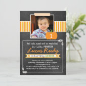 Chalkboard Pumpkin 1. Geburtstag Einladung (Stehend Vorderseite)