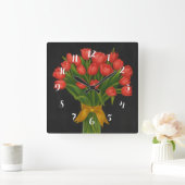 Chalkboard Red Tulips Quadratische Wanduhr (Zuhause)