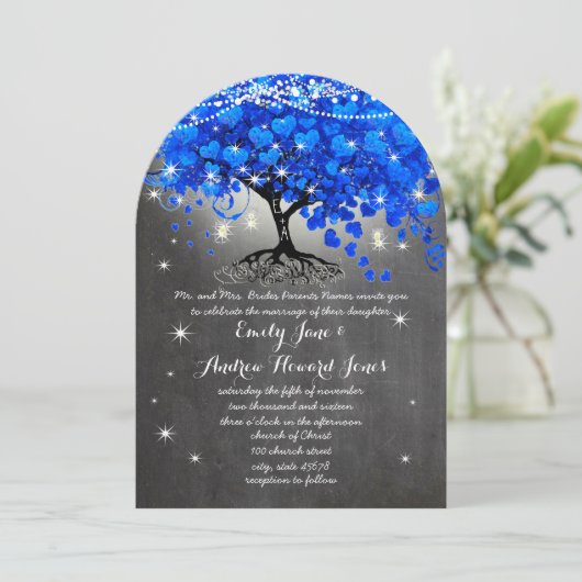 Chalkboard Royal Blue Heart Leaf Tree Mason Jar Einladung (Stehend Vorderseite)