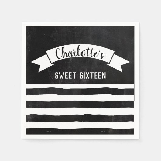 Chalkboard Schwarz/Weiß Streifen Modernes Sweet 16 Serviette (Vorderseite)