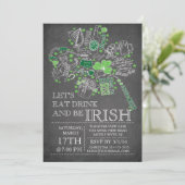 Chalkboard St. Patrick's Day Bash Dinner Party Einladung (Stehend Vorderseite)