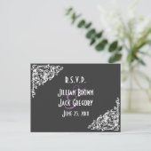 Chalkboard Style Wedding RSVP Einladungspostkarte (Stehend Vorderseite)