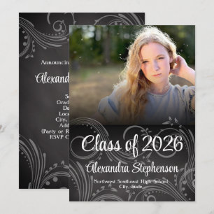 Chalkboard Swirl Class of 2025 Foto Abschluss Einladung