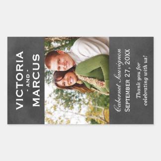 Chalkboard Wedding Wine Bottle Monogram Bevorzugun Rechteckiger Aufkleber