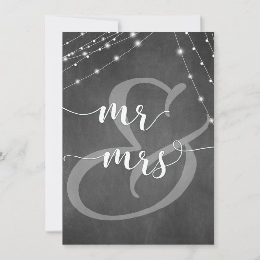 Chalkboard White Light Strings Calligraphy Wedding Einladung (Rückseite)