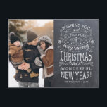 Chalkboard wünscht Ihnen sehr Frohe Weihnachts-Fot Postkarte<br><div class="desc">Typografisch angetriebene Foto-Urlaubskarten mit den Worten "Wir wünschen Ihnen und Ihrer ganzen Familie ein frohes Weihnachtsfest und ein wundervolles Neues Jahr".</div>
