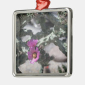 Challa Cactus in Blüte Ornament Aus Metall (Links)