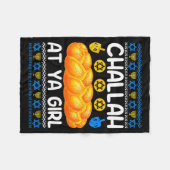 Challah At Ya Girl Jewish Hanukkah Fun Fleecedecke (Vorderseite (Horizontal))
