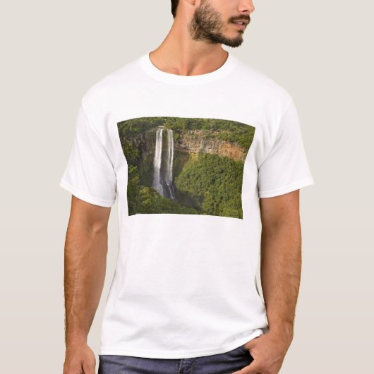 Chamarel Wasserfall am höchsten auf Mauritius, übe T-Shirt (Vorderseite)