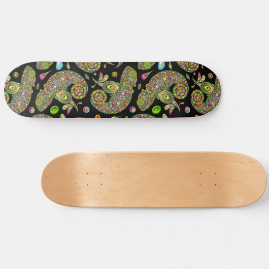 Chameleon Psychedelic Fantasy Skateboard (Horizontal)