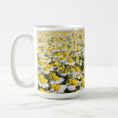 Chamomile Field, Ungarn Kaffeetasse (Links)