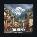 Chamonix France Mont Blanc Magnet<br><div class="desc">Chamonix liegt am Fuße des Mont Blanc in den französischen Alpen und ist eine der legendärsten Bergstädte der Welt. Oft einfach als "Cham" bezeichnet, erlangte es globalen Ruhm als Standort der ersten Winter Olympia im Jahr 1924 und bleibt ein Mekka für Skifahren, Bergsteigen und alpines Abenteuer. Die Stadt liegt in...</div>
