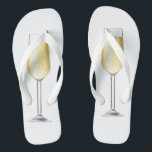 Champagne Flutes Celebration Wedding New Year Badesandalen<br><div class="desc">Dieses Design wurde durch digitale Kunst erstellt und kann personalisiert werden, indem Sie auf den Knopf Anpassen klicken und die Farbe ändern, einen Namen, Initialen oder Ihre Lieblingssprache hinzufügen. Kontaktieren Sie mich unter colorflowcreations@gmail.com , wenn Sie dieses Design für ein anderes Produkt haben möchten. Kaufen Sie meine originale abstrakte Acrylmalerei...</div>