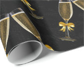 Champagne Glasses Clink Together Geschenkpapier (Rolleneckpunkt)